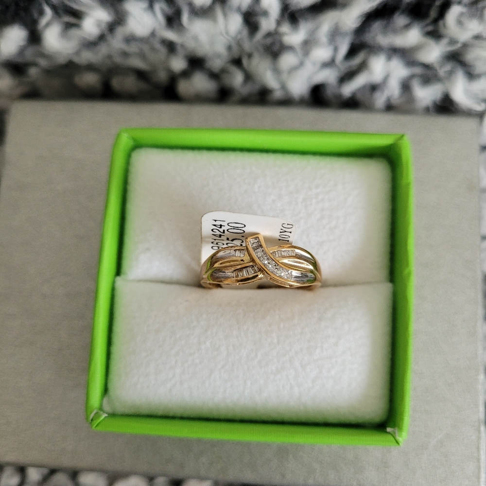 Womens Ring